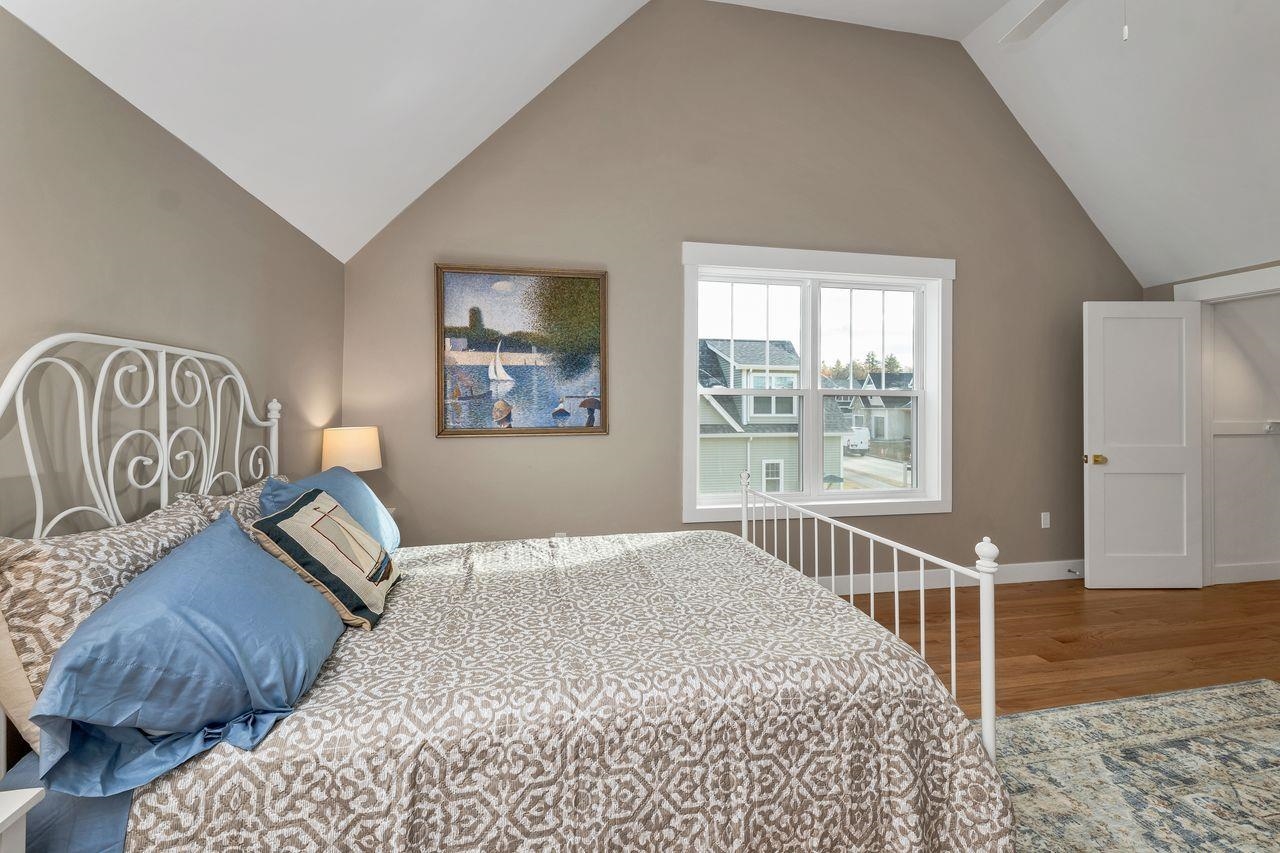 44 Lady Walsingham Way Laconia, NH 03246 - Photo 38 of 56