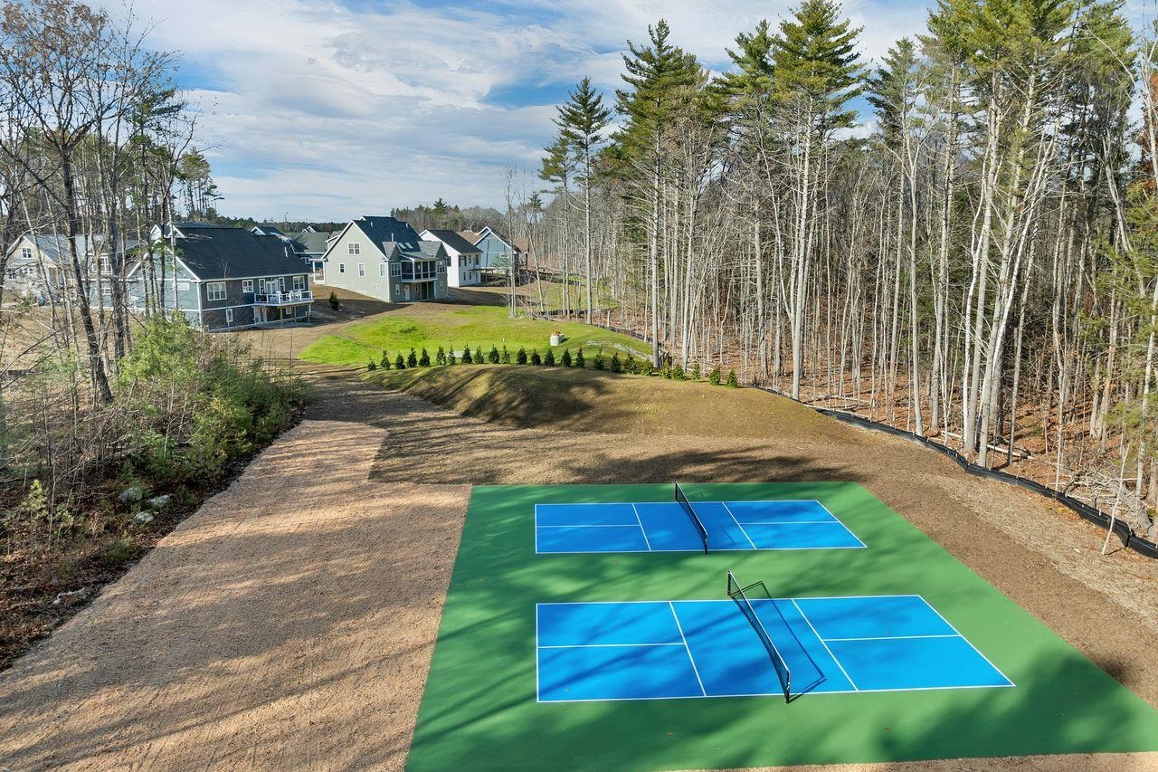 44 Lady Walsingham Way Laconia, NH 03246 - Photo 48 of 56