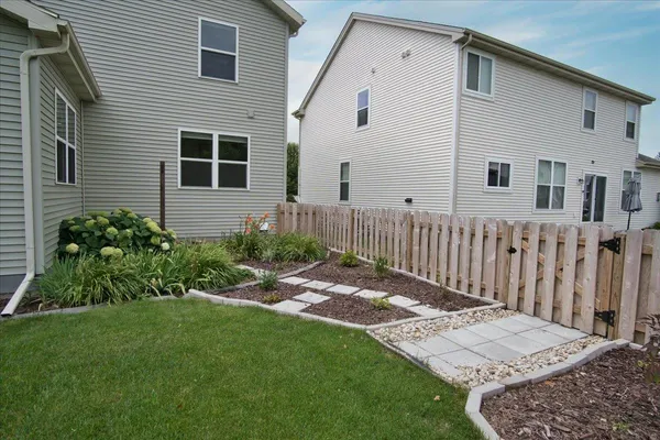 $720,000 | 279 North Mallard Drive, Sun Prairie, WI 53590