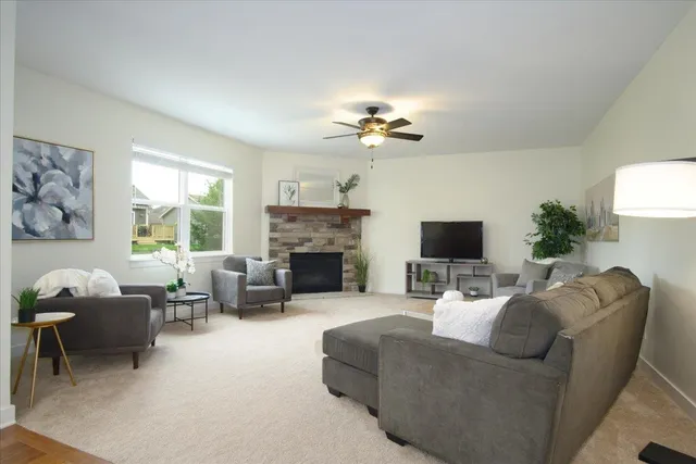 $775,000 | 279 North Mallard Drive, Sun Prairie, WI 53590