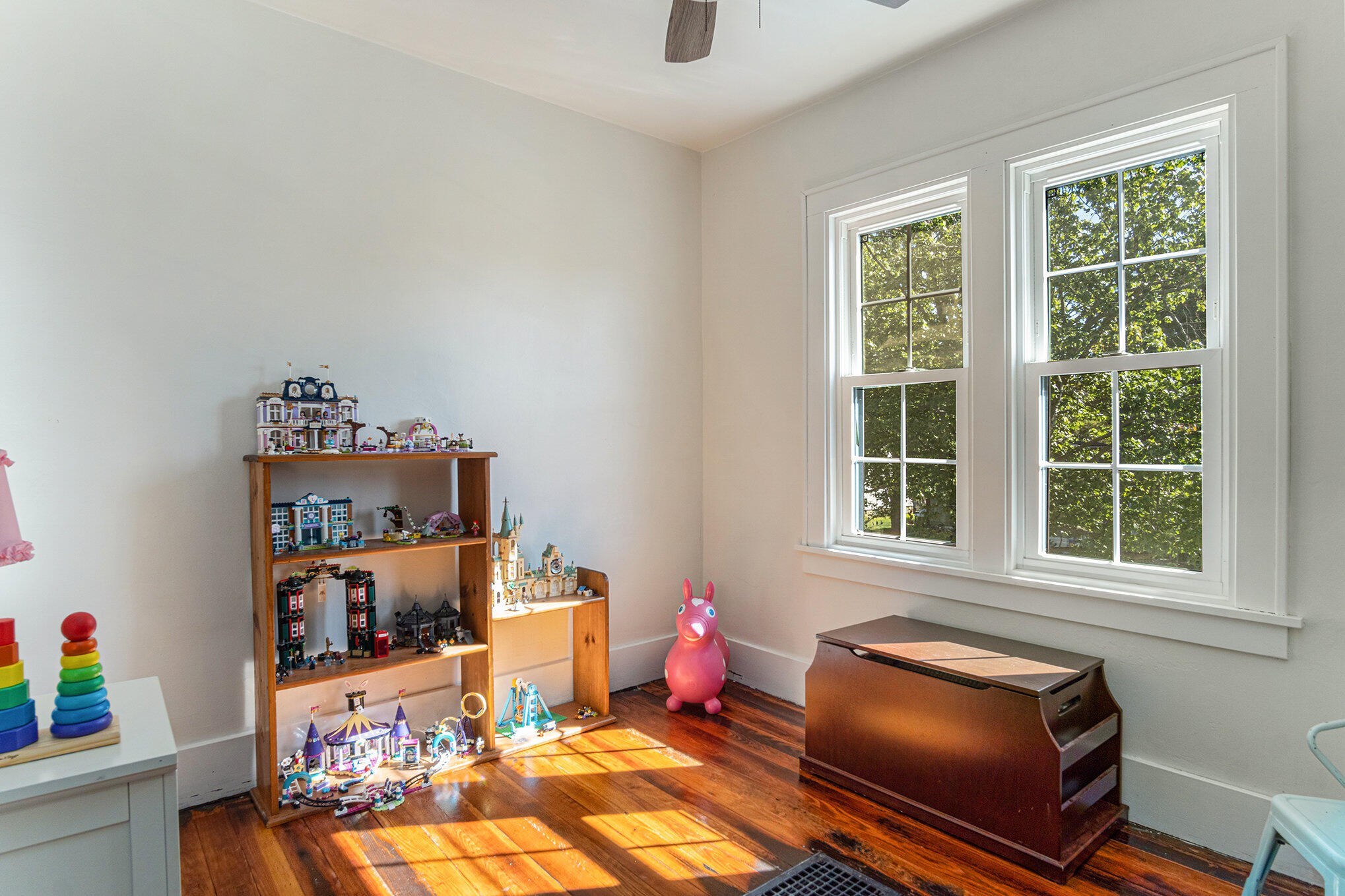 807 Sheldon Road Grand Haven, MI 49417 - Photo 21 of 33 020_dsc04041