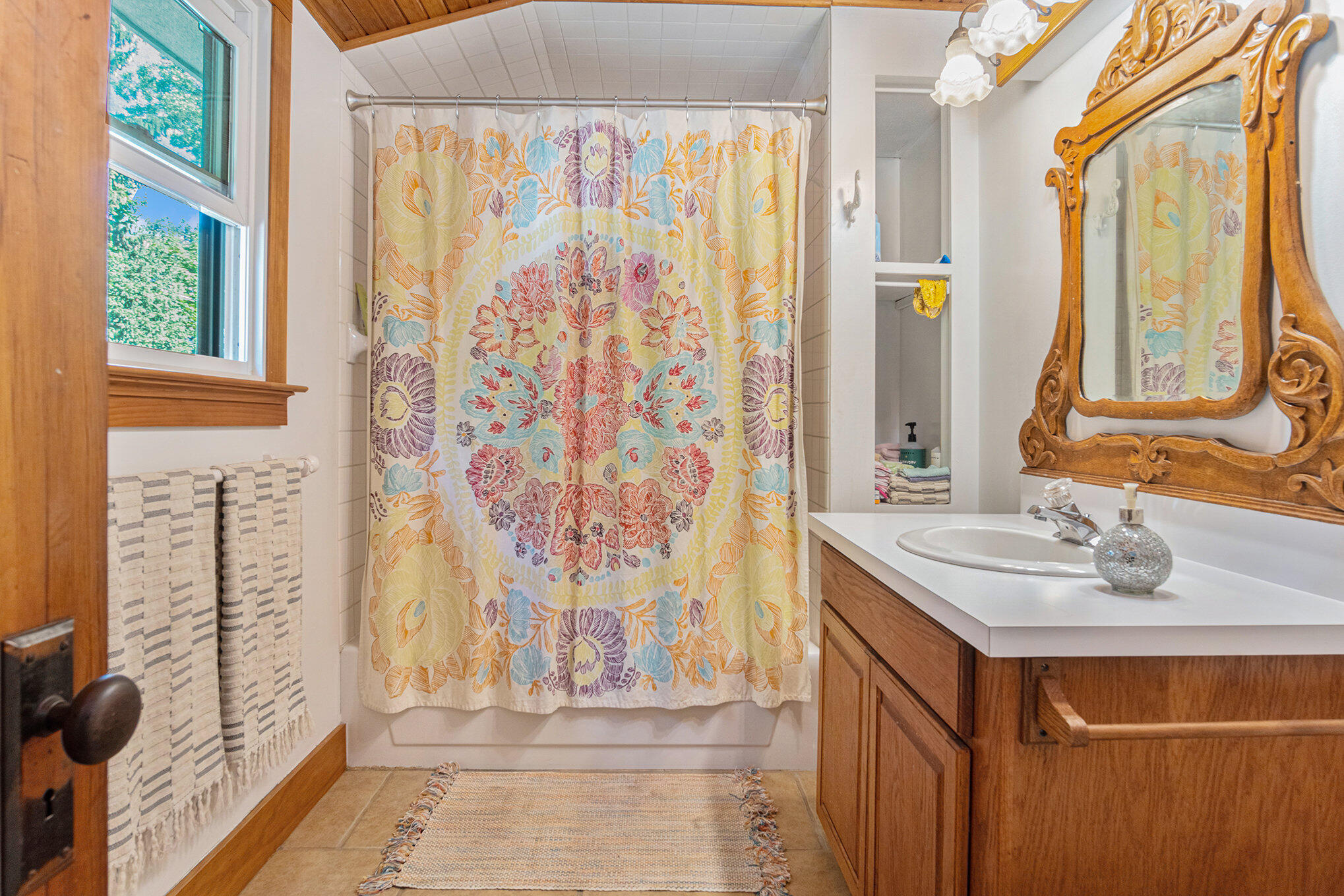 807 Sheldon Road Grand Haven, MI 49417 - Photo 24 of 33 022_dsc04031