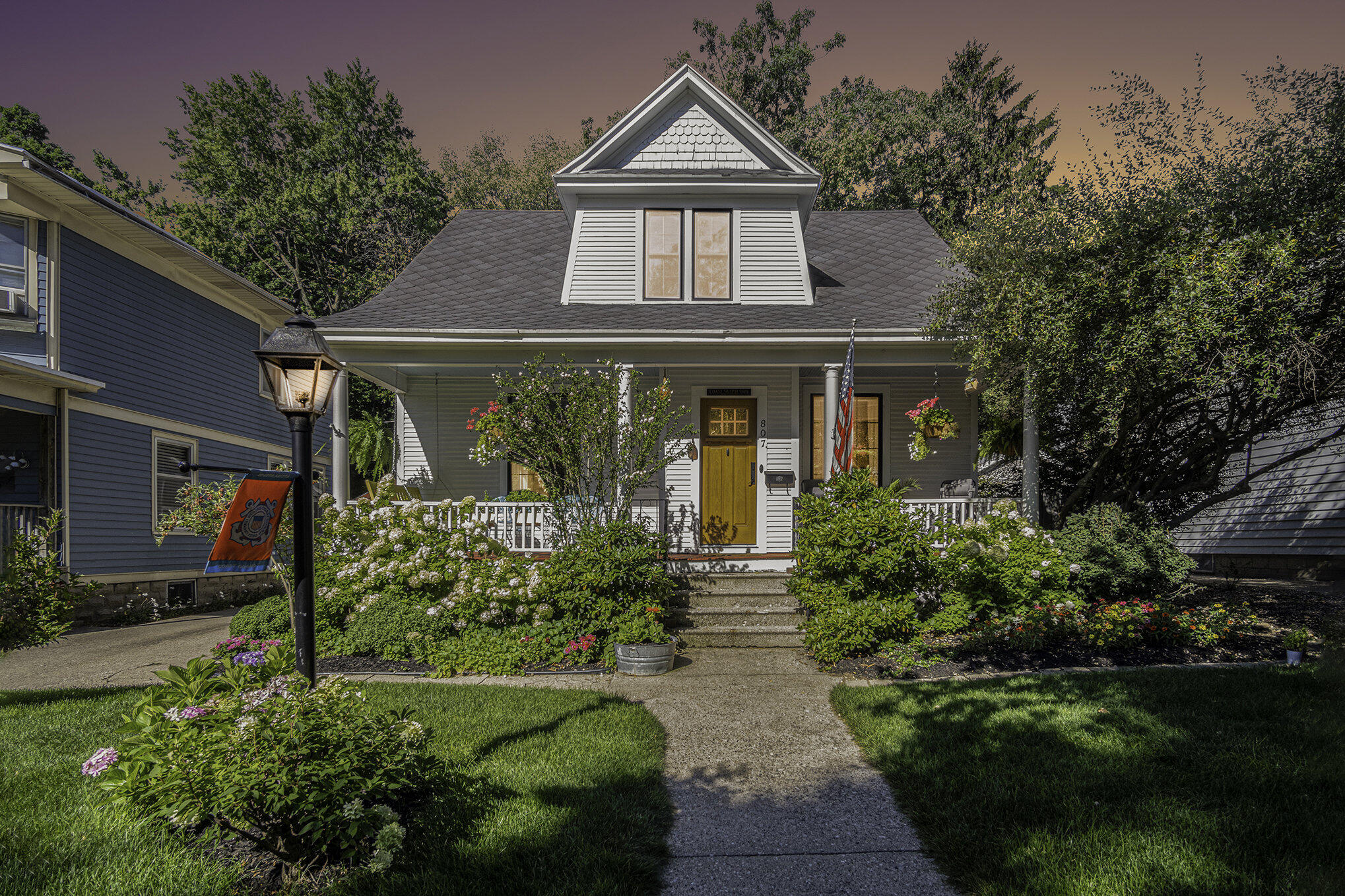 807 Sheldon Road Grand Haven, MI 49417 - Photo 29 of 33 001_dsc03979_twilight
