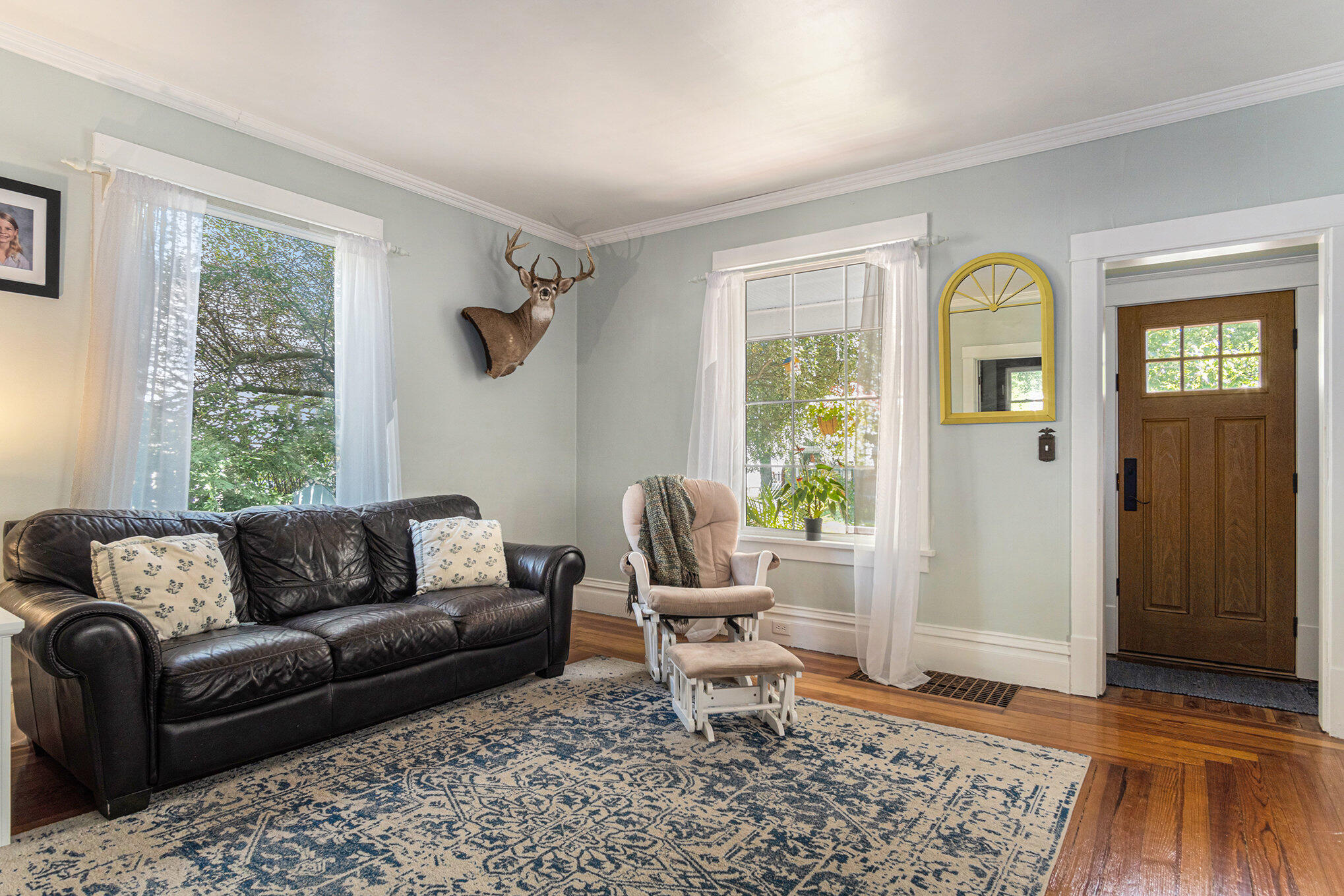 807 Sheldon Road Grand Haven, MI 49417 - Photo 8 of 33 006_dsc03993