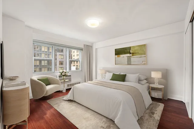 $995,000 | 153 East 57th Street, Unit 9GH | Midtown East