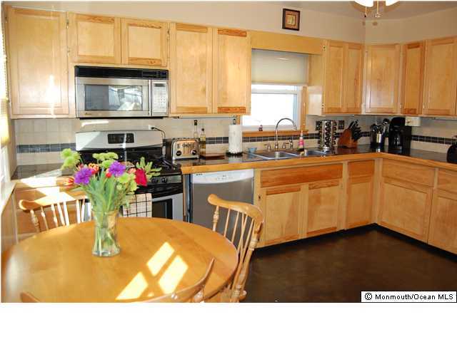 307 Wilson Road Neptune Township, NJ 07753 - Photo 2 of 3 Additional Photo