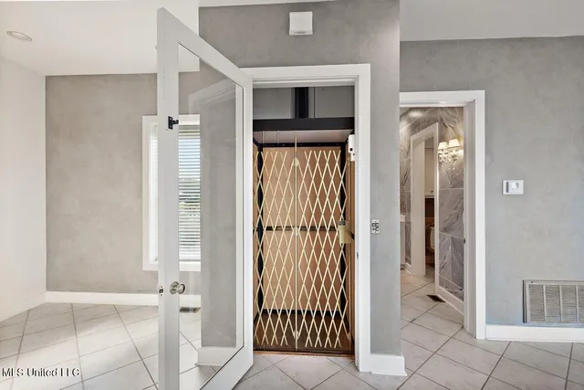 $499,000 | 21 Breakers Lane, Ridgeland, MS 39157