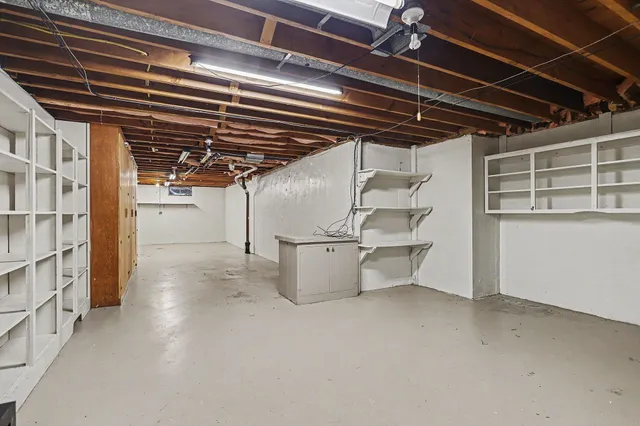 $330,000 | 3720 Middlebury Drive, Kalamazoo, MI 49006