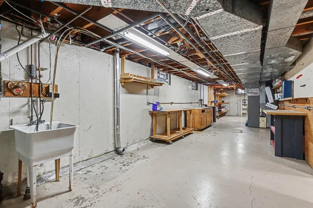 $330,000 | 3720 Middlebury Drive, Kalamazoo, MI 49006