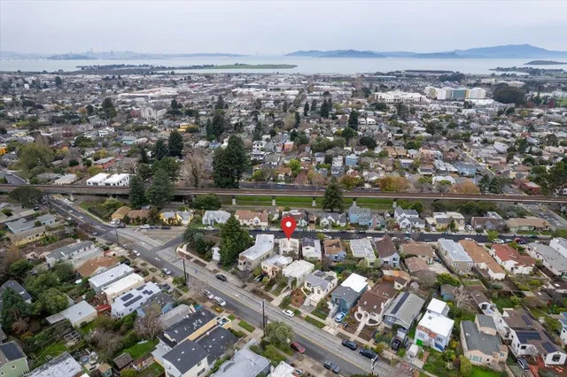 $525,000 | 1127 Key Rte Boulevard, Albany, CA 94706