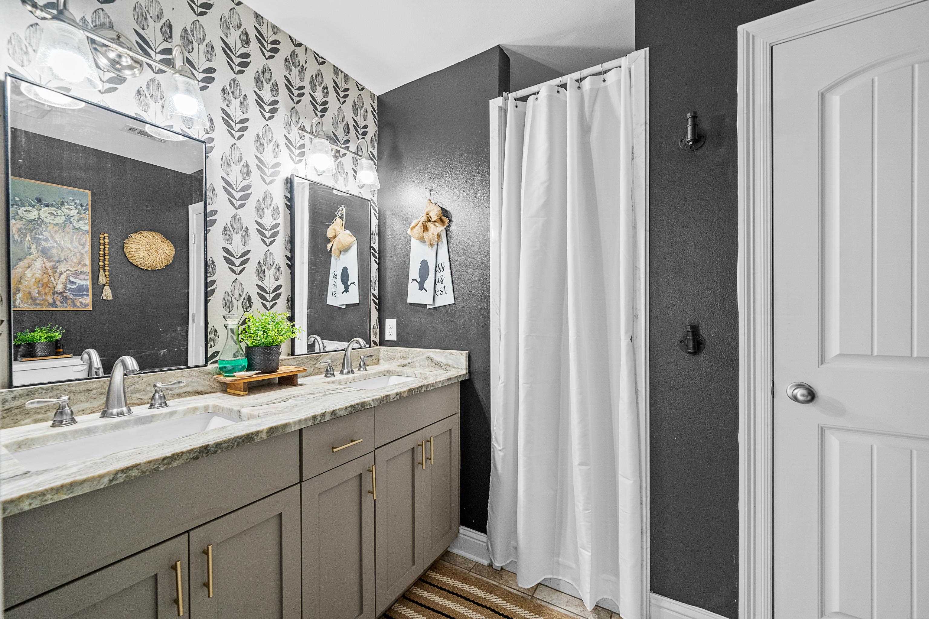 25212 Reeves Lane Elberta, AL 36530 - Photo 18 of 28 Bathroom