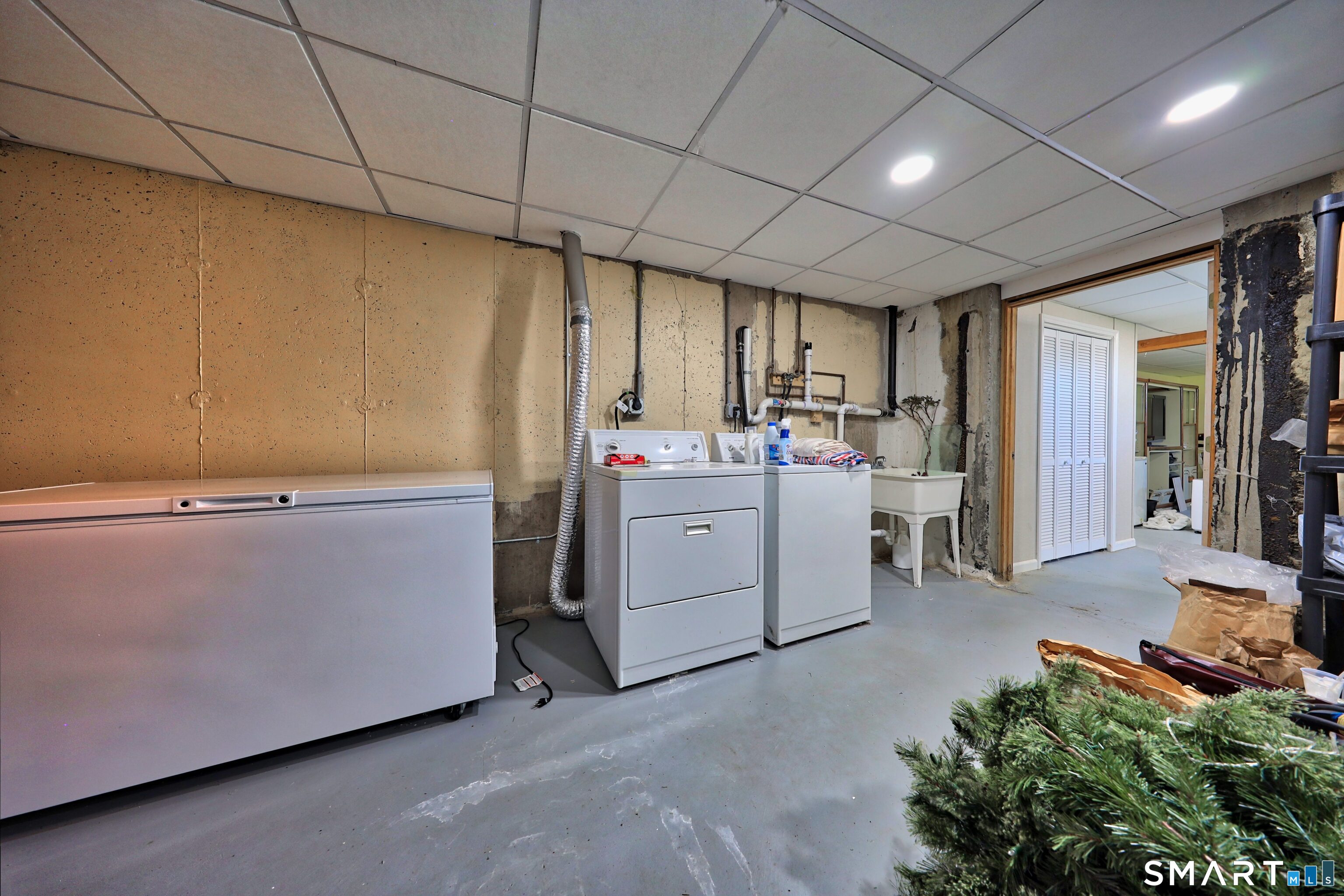 211 Cedar Mountain Road Thomaston, CT 06787 - Photo 27 of 40