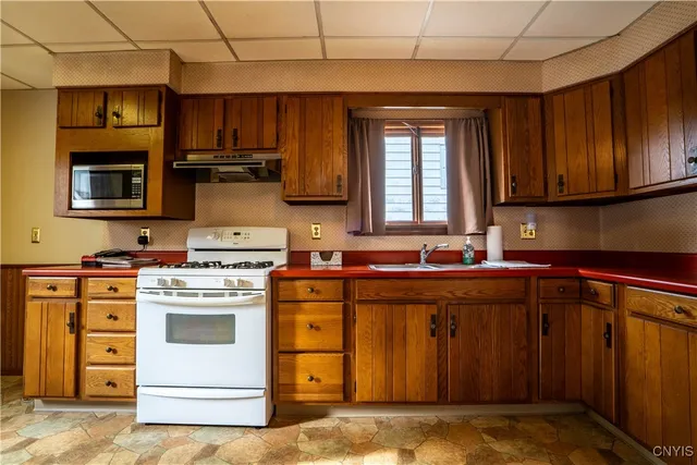 $120,000 | 43 Elm Street, Manheim, NY 13329