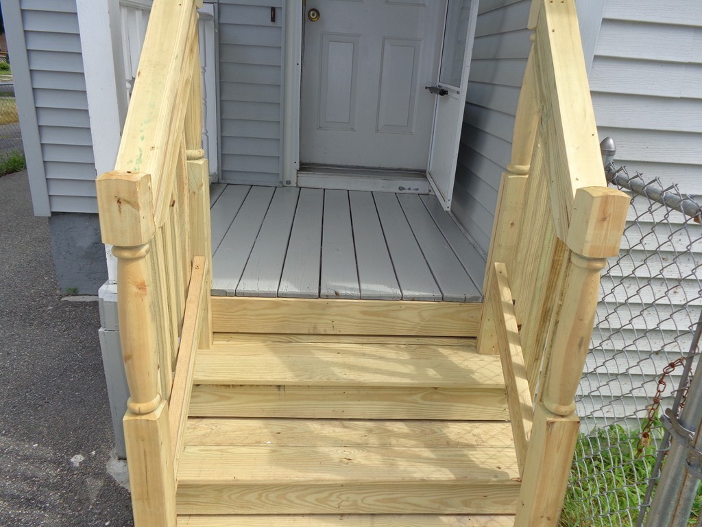 280 Lexington Street Springfield, MA 01104 - Photo 11 of 15