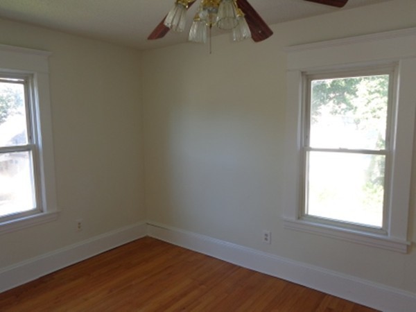 280 Lexington Street Springfield, MA 01104 - Photo 9 of 15