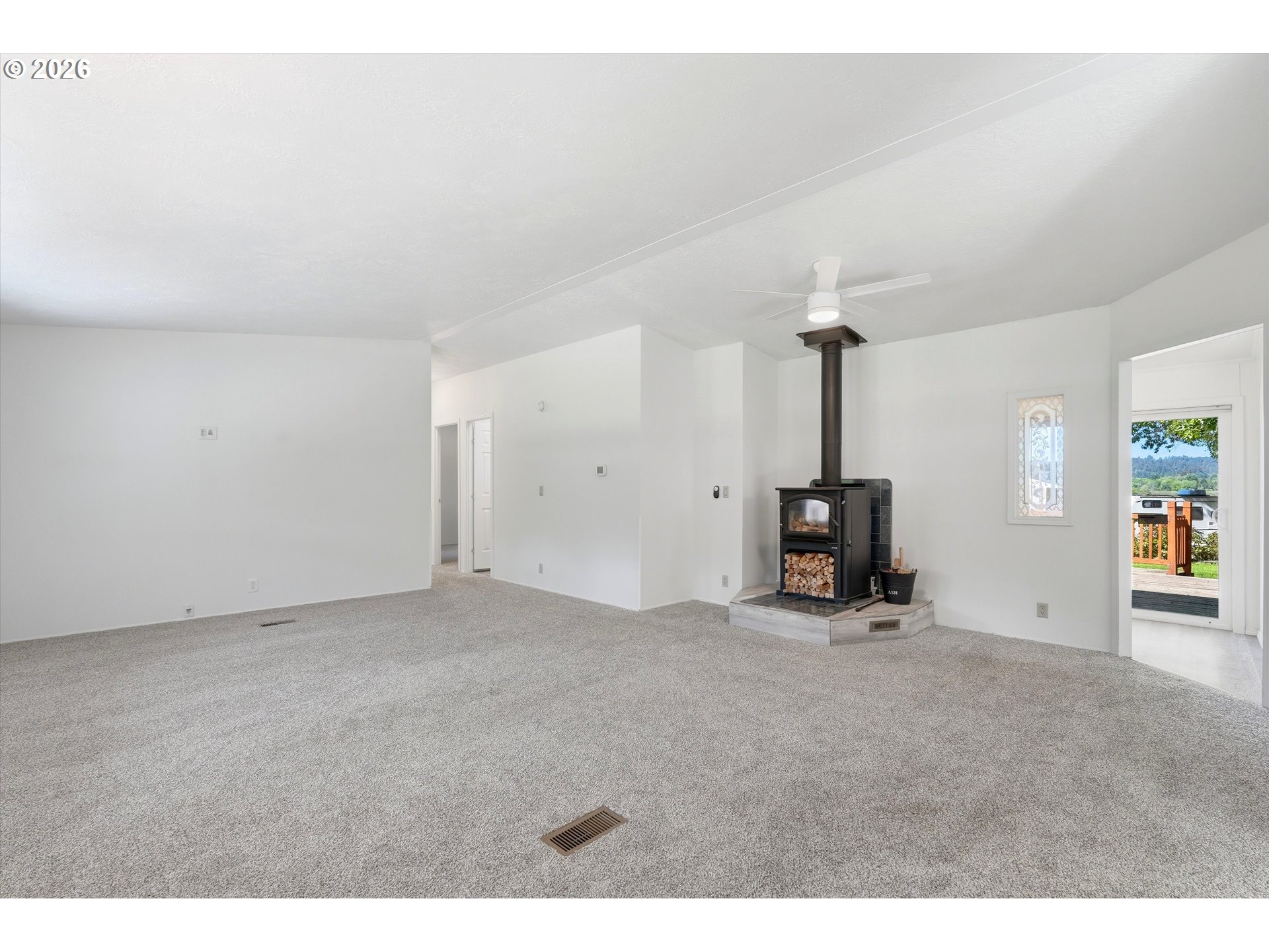 11661 Southwest Spring Hill Road Gaston, OR 97119 - Photo 7 of 45 a view of a livingroom with natural light