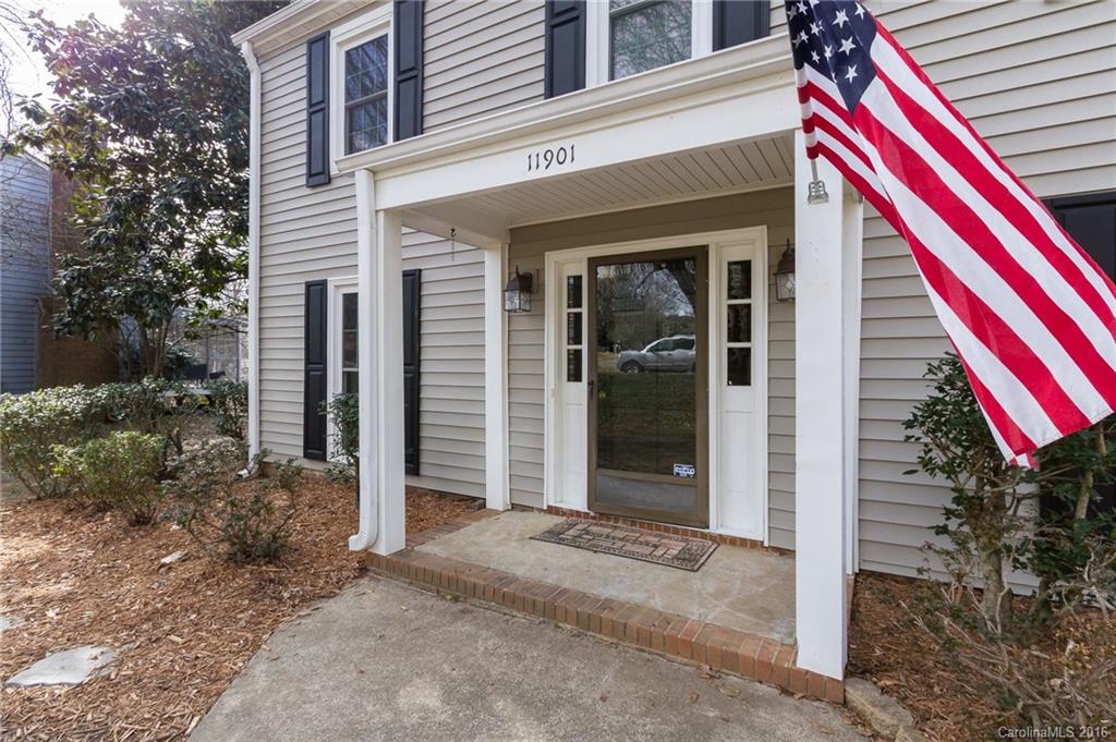11901 Painted Tree Road Charlotte, NC 28226 - Photo 1 of 24 Gallery Image 1