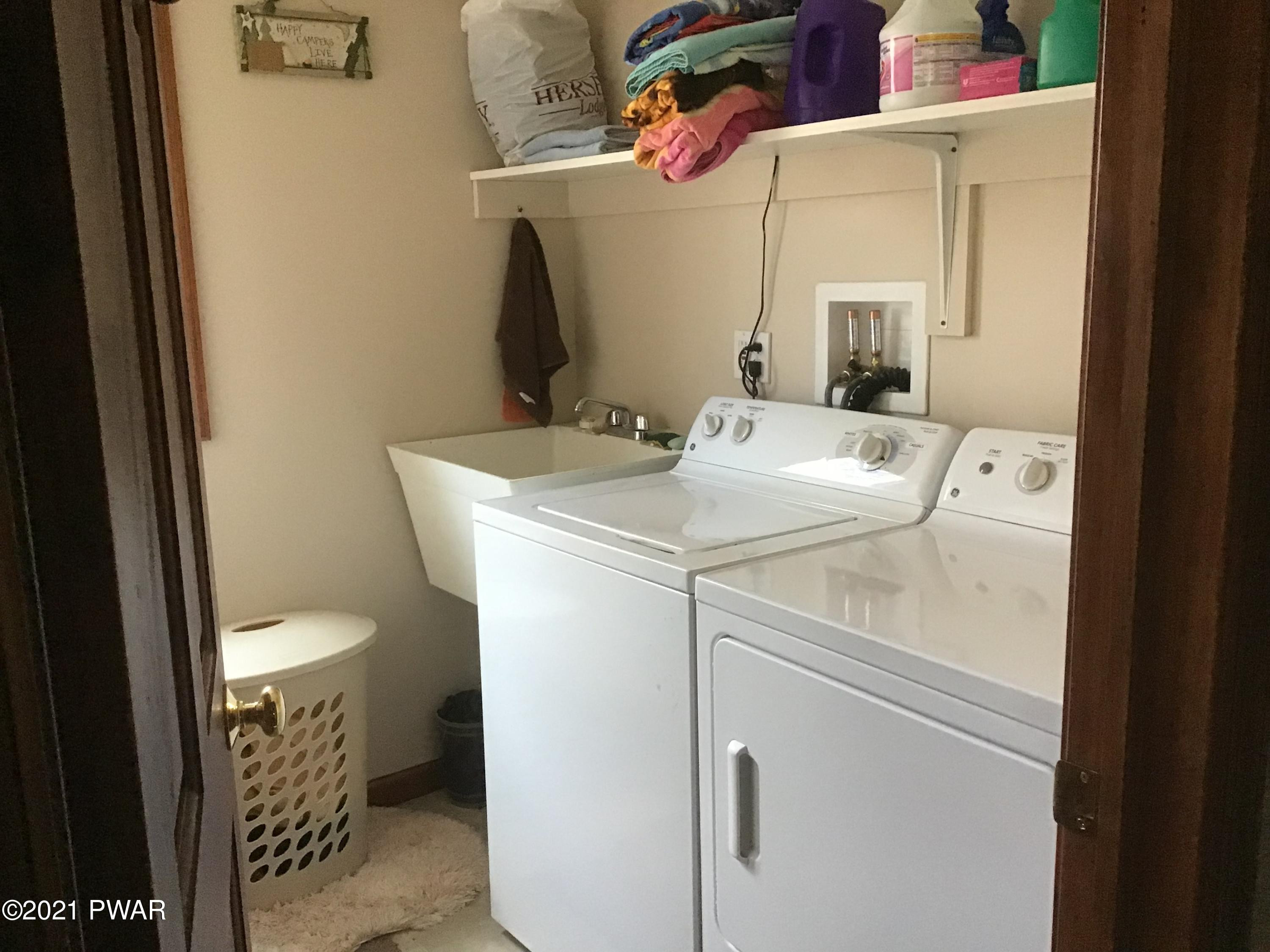 801 East Long Ridge Hawley, PA 18428 - Photo 6 of 25