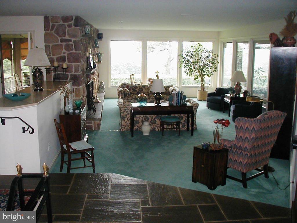 207 Owl Hill Road Lititz, PA 17543 - Photo 7 of 40