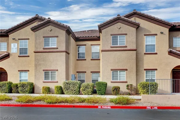 $1,695 | 7660 West Eldorado Lane, Unit 237, Las Vegas, NV 89113