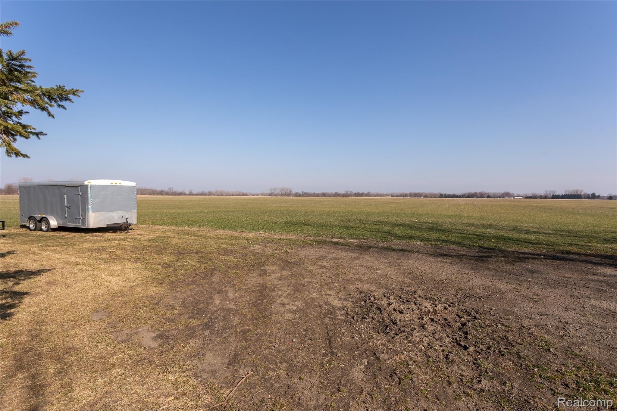 7400 South Custer Road Monroe, MI 48161 - Photo 25 of 26 S Custer-27.jpg