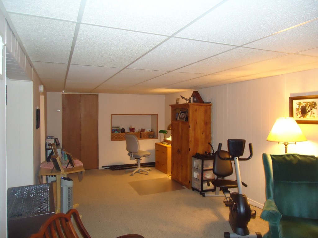 36 Sherry Road South Burlington, VT 05403 - Photo 15 of 23 Gallery Image 15