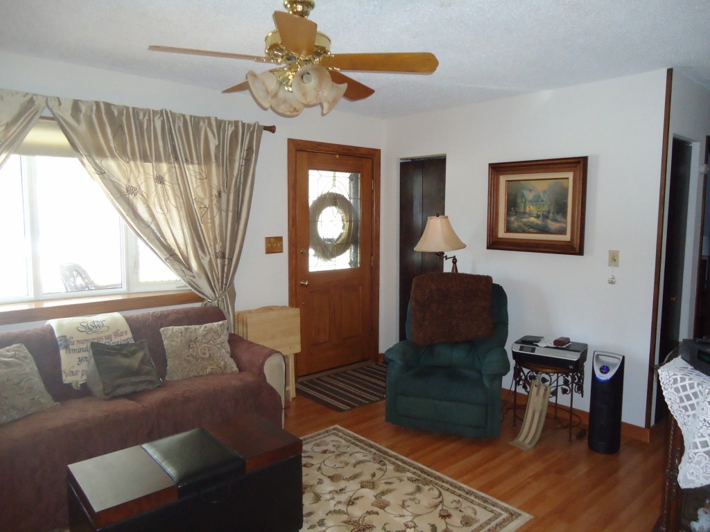 36 Sherry Road South Burlington, VT 05403 - Photo 10 of 23 Gallery Image 10