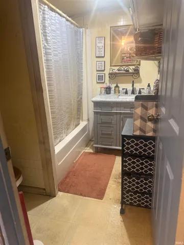 $195,000 | 6862 Jackson Street, Attica, IN 47918