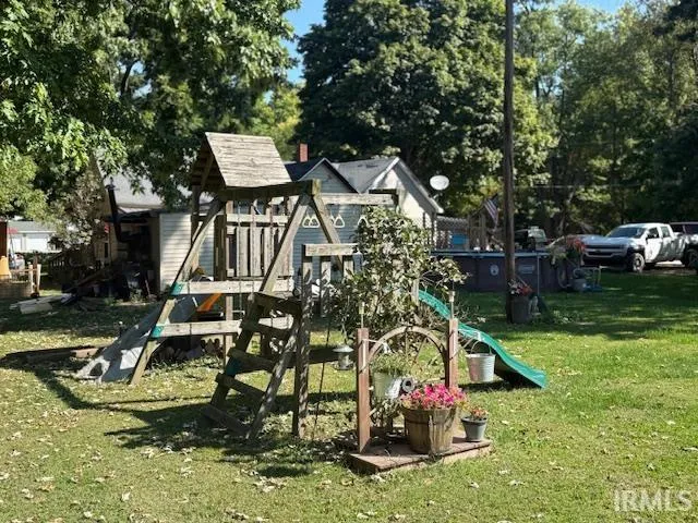 $195,000 | 6862 Jackson Street, Attica, IN 47918