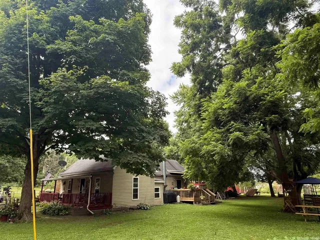 $195,000 | 6862 Jackson Street, Attica, IN 47918