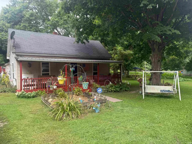 $195,000 | 6862 Jackson Street, Attica, IN 47918