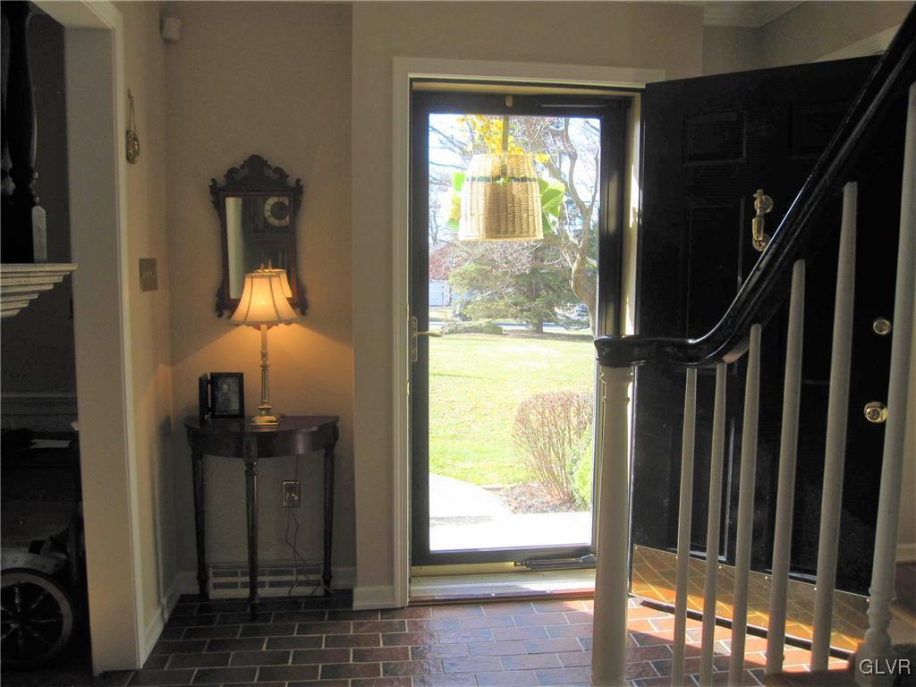 445 East Macada Road Bethlehem, PA 18017 - Photo 2 of 41 Gallery Image 2