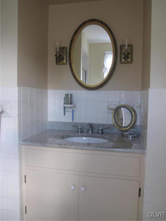 445 East Macada Road Bethlehem, PA 18017 - Photo 24 of 41 Gallery Image 24