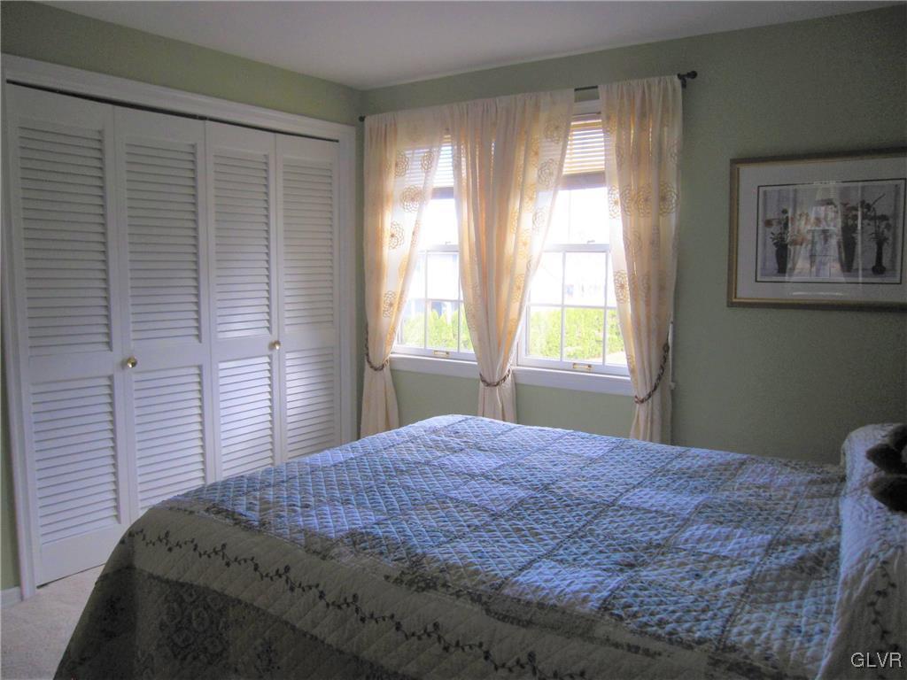 445 East Macada Road Bethlehem, PA 18017 - Photo 26 of 41 Gallery Image 26