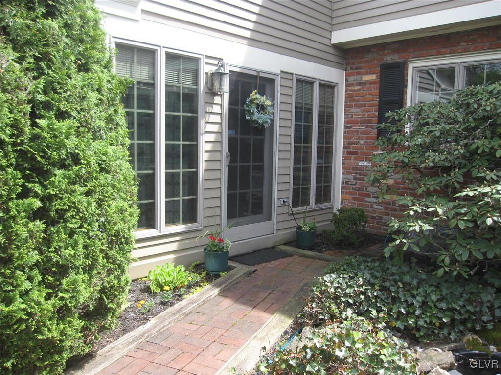 445 East Macada Road Bethlehem, PA 18017 - Photo 35 of 41 Gallery Image 35