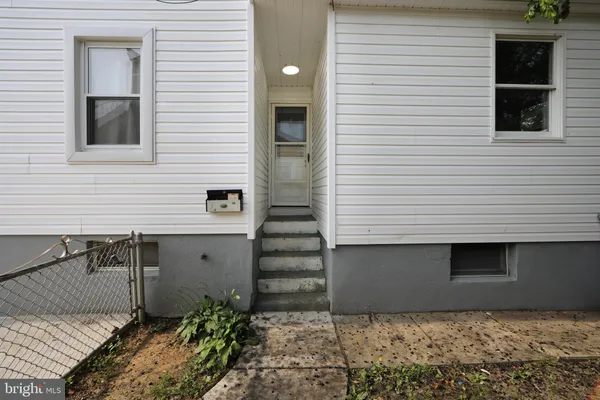$1,800 | 32 Willis Avenue, Unit REAR, Cherry Hill, NJ 08002