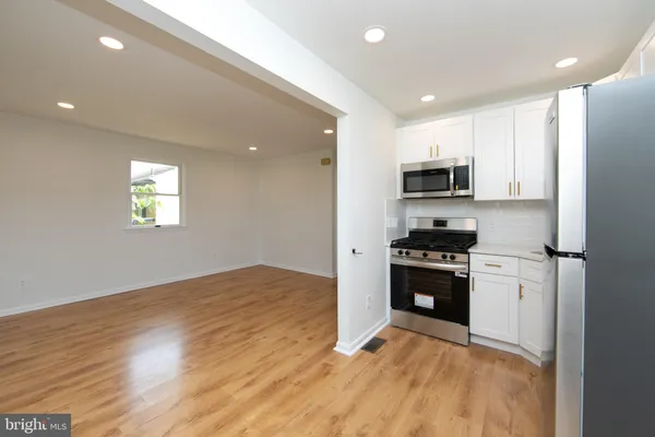 $1,800 | 32 Willis Avenue, Unit REAR, Cherry Hill, NJ 08002