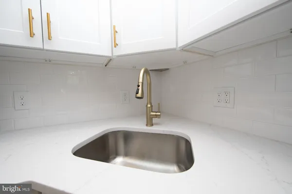 $1,800 | 32 Willis Avenue, Unit REAR, Cherry Hill, NJ 08002