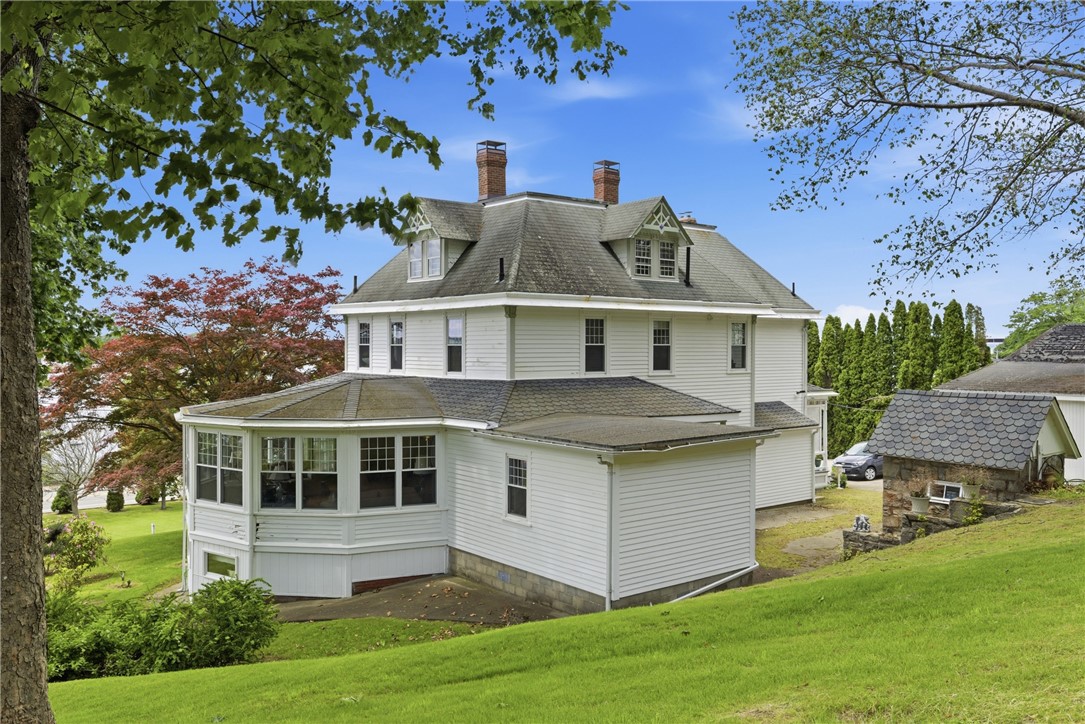 1660 Main Road Tiverton, RI 02878 - Photo 35 of 50