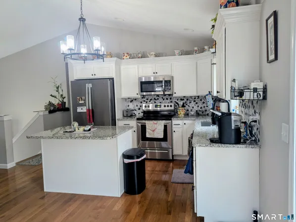 $449,900 | 29 Tripp Hollow Road, Brooklyn, CT 06234