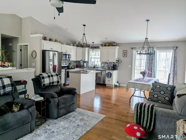 $449,900 | 29 Tripp Hollow Road, Brooklyn, CT 06234