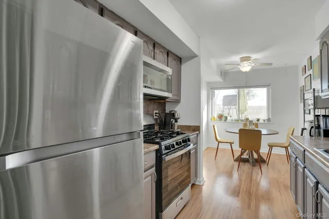 $419,000 | 204 Storm Drive, Holtsville, NY 11742