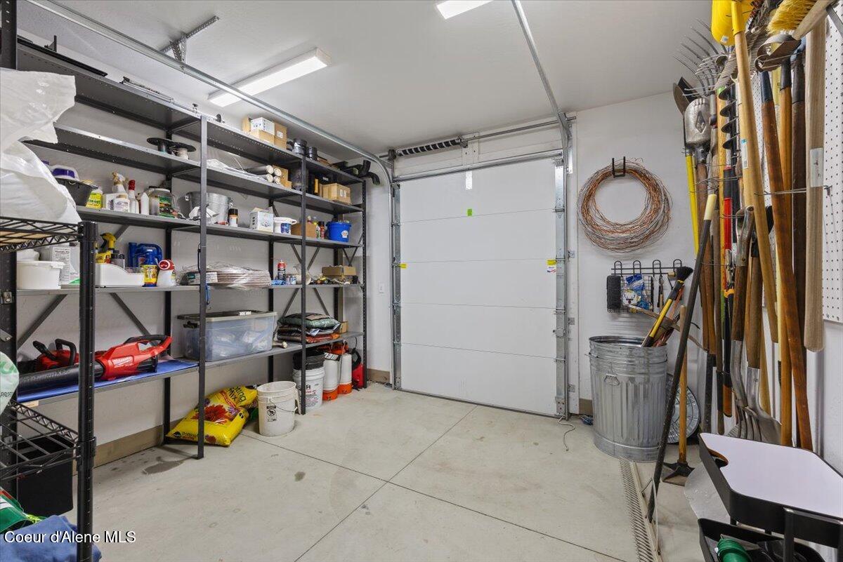 145 East Hanley Avenue Dalton Gardens, ID 83815 - Photo 35 of 53 40-Garage