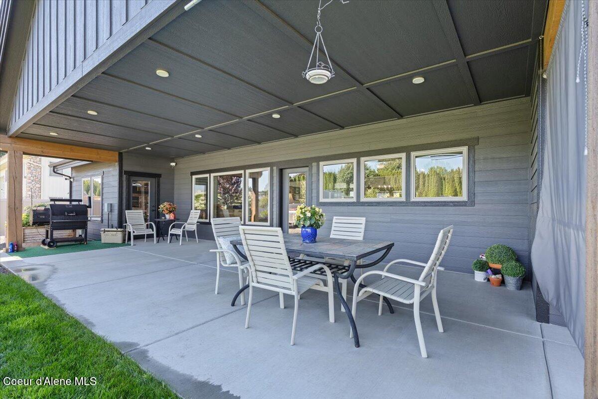 145 East Hanley Avenue Dalton Gardens, ID 83815 - Photo 37 of 53 42-Patio