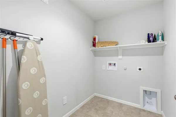 $349,900 | 13504 Gunsmoke Lane, Cresson, TX 76035