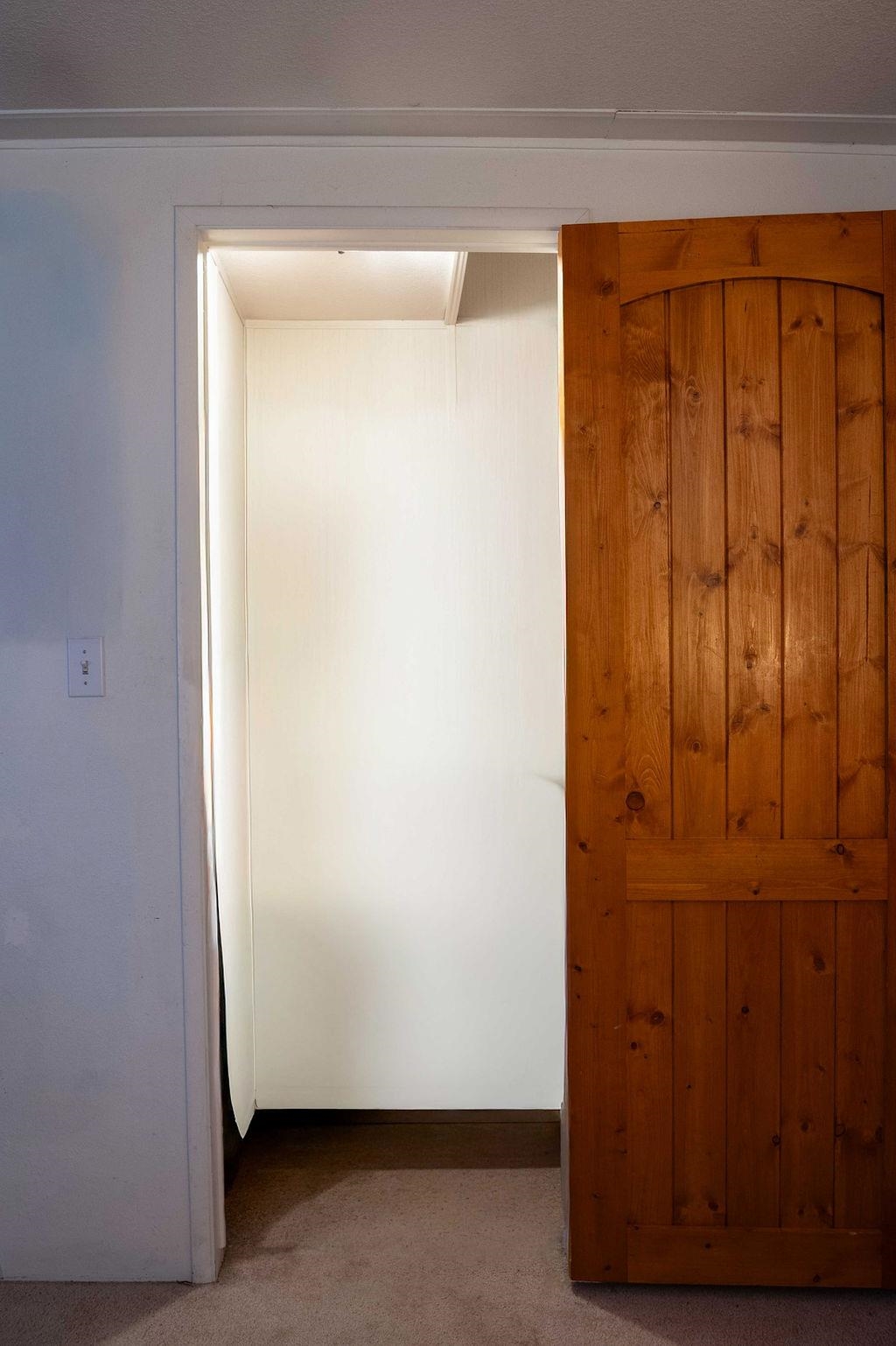 100 Ski Trails Road, Unit 40 Mammoth Lakes, CA 93546 - Photo 11 of 15 a view of a small space