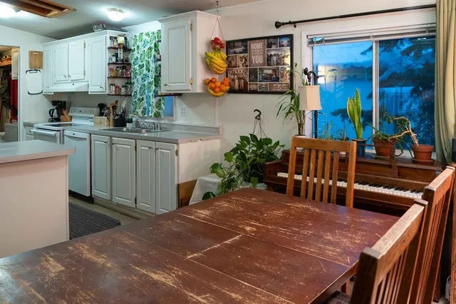 $205,000 | 100 Ski Trails Road, Unit 40, Mammoth Lakes, CA 93546