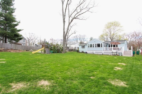 41 Hickory Road Norwood, MA 02062 - Photo 15 of 17 Gallery Image 15