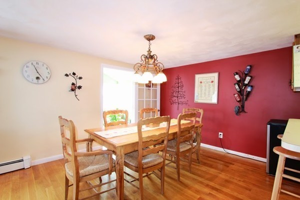 41 Hickory Road Norwood, MA 02062 - Photo 5 of 17 Gallery Image 5