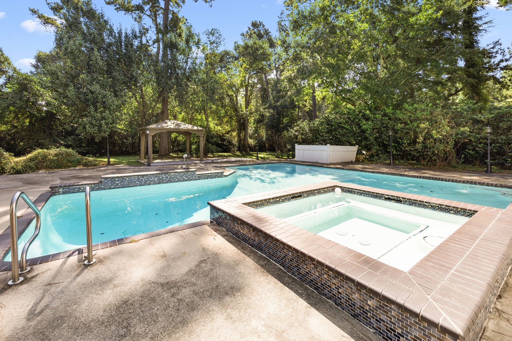 21802 Lindheimer Road Hockley, TX 77447 - Photo 14 of 50 a view of a backyard with trees